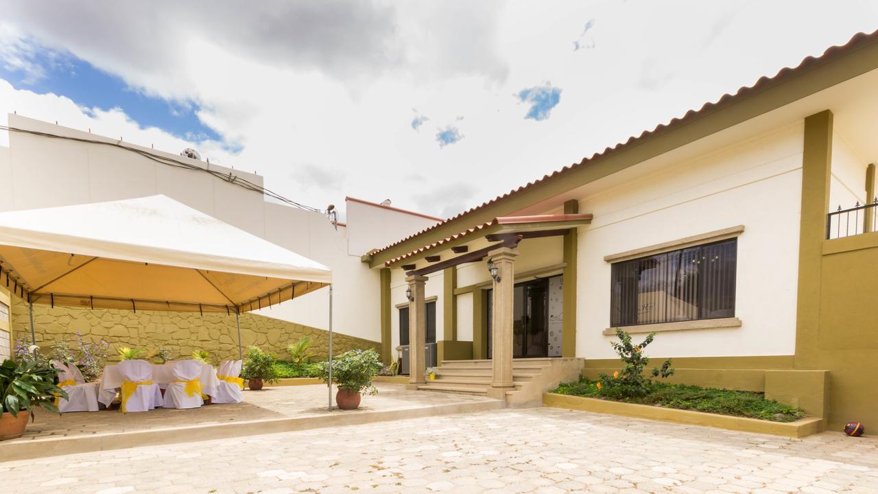Hotel Frontera Ocotal Eksteriør billede